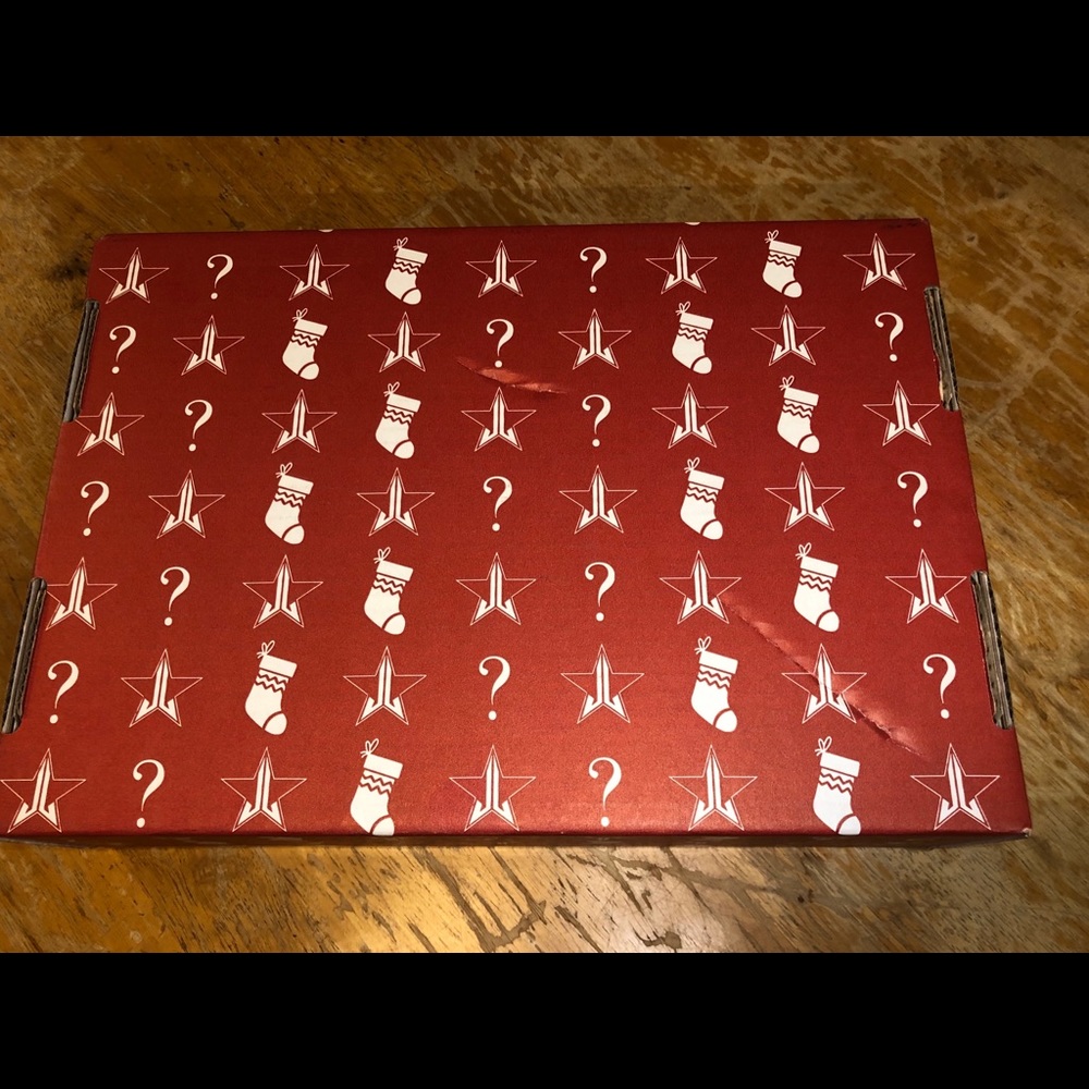 Jeffree Star Deluxe Mystery Holiday Box Sz Large